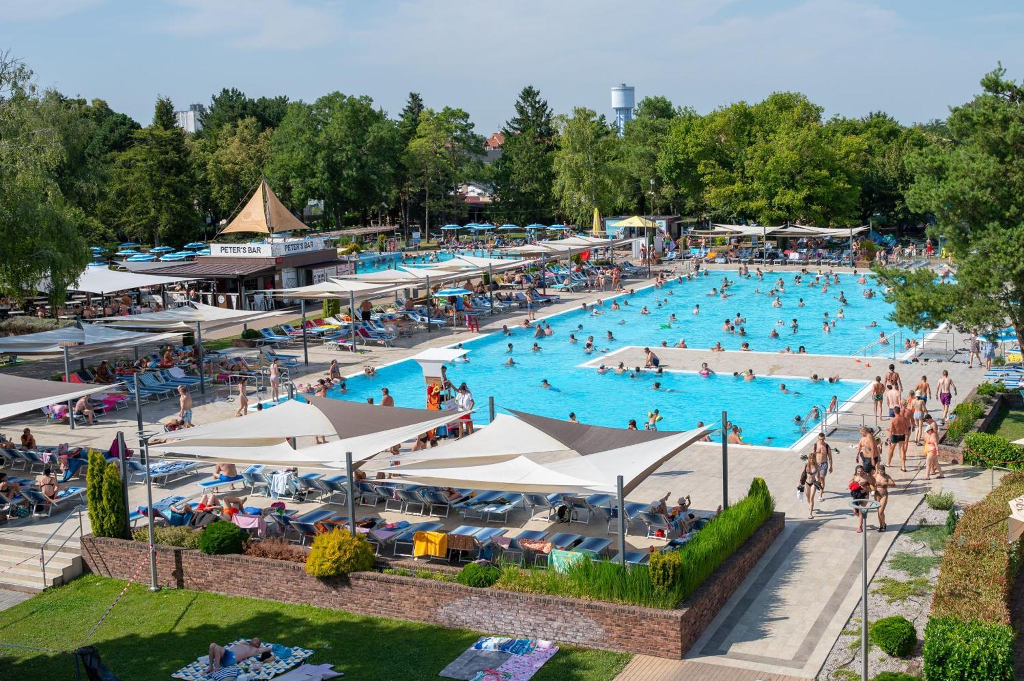 Harmonia Riva Apartman B11 Dunajská Streda Exterior foto